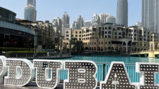 ドバイ旅行 旅の計画と航空券の手配